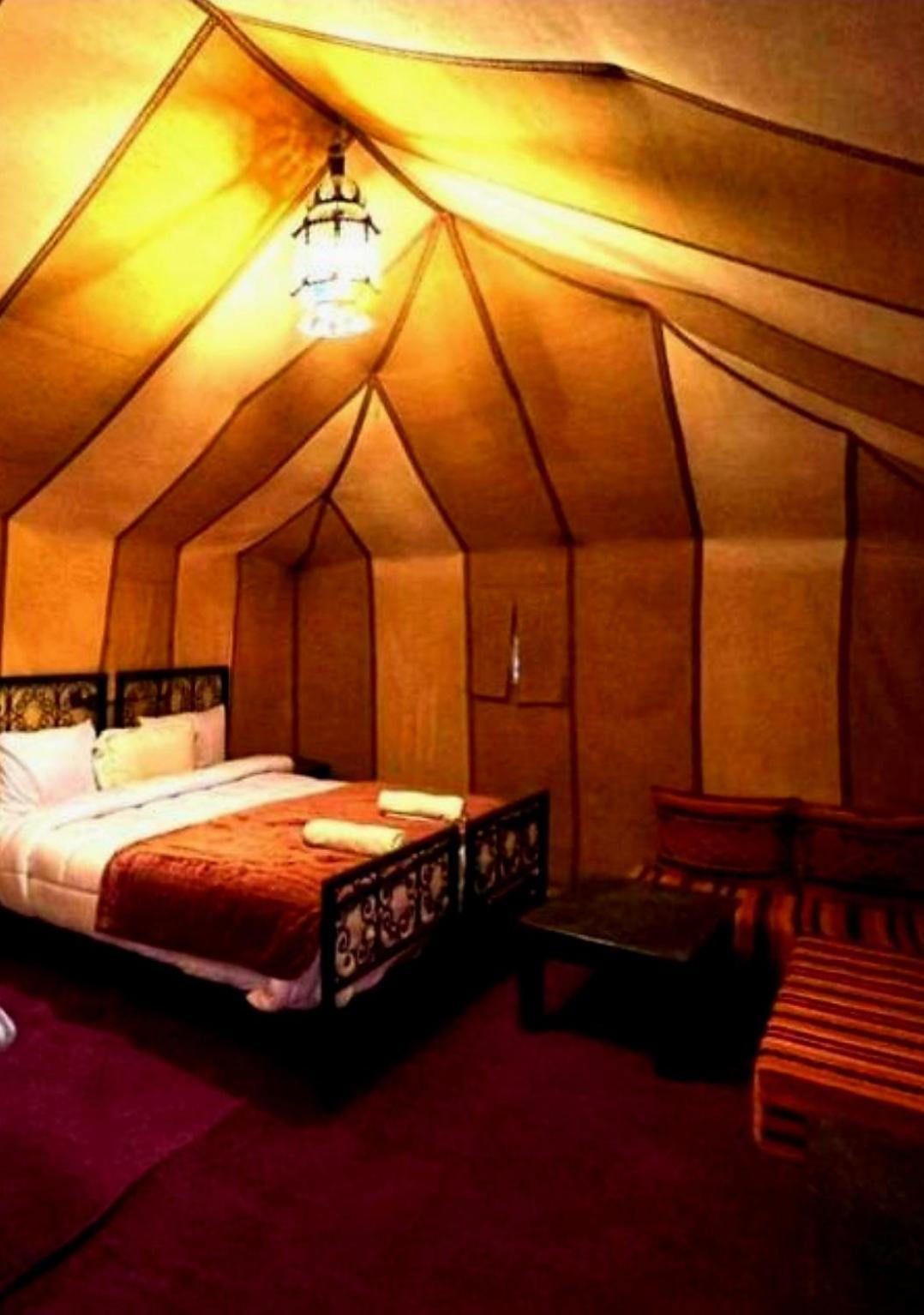 Luxury Sandy Glamping เมอร์ซูกา ภายนอก รูปภาพ