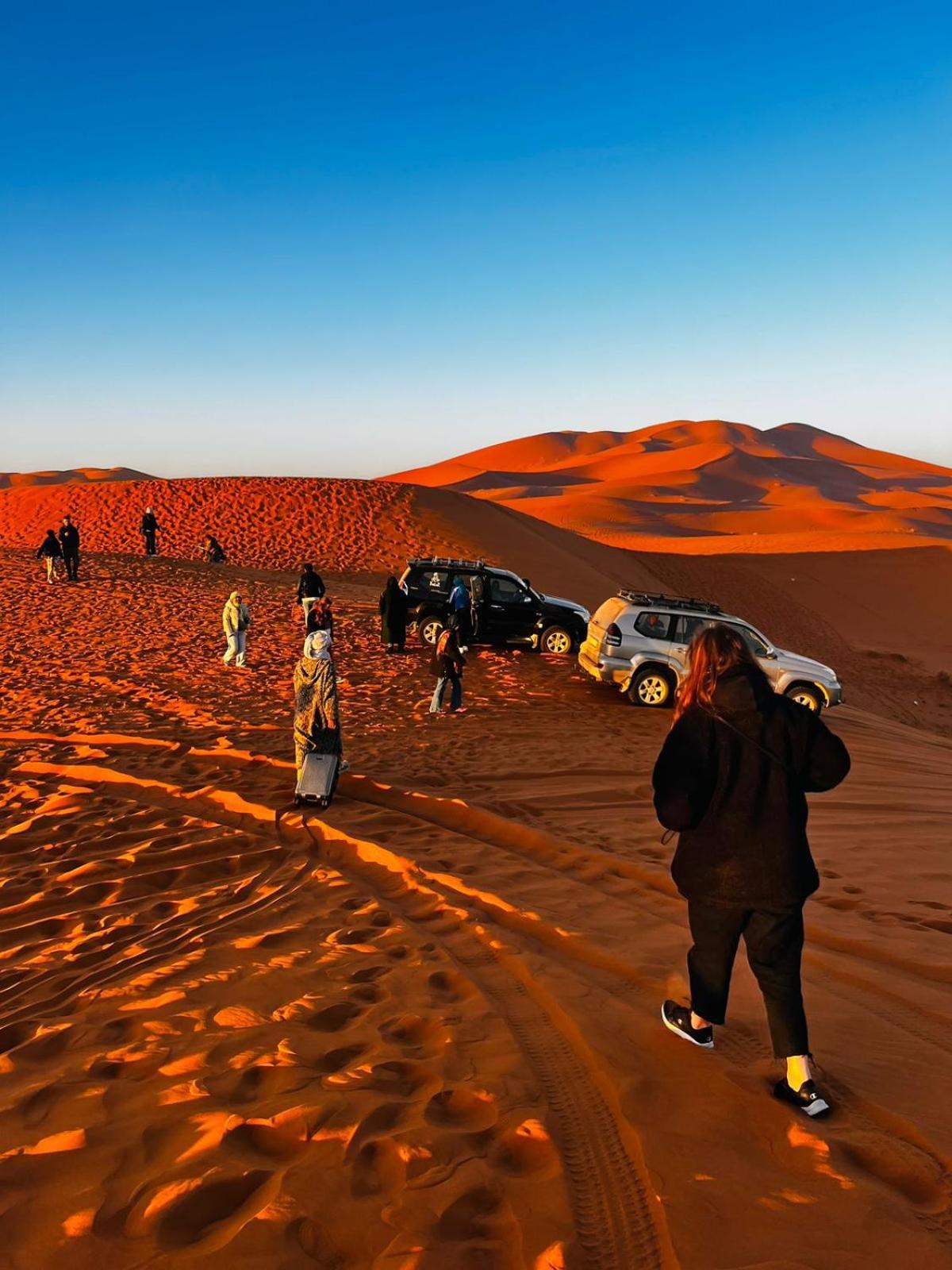 Luxury Sandy Glamping เมอร์ซูกา ภายนอก รูปภาพ